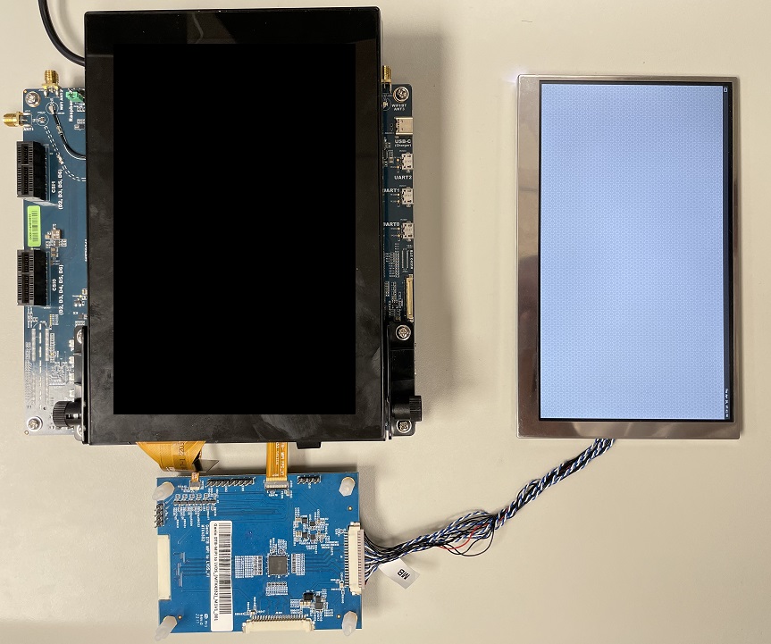../../../../_images/sw_rity_display_G700_DSI_to_LVDS_install_example.jpg